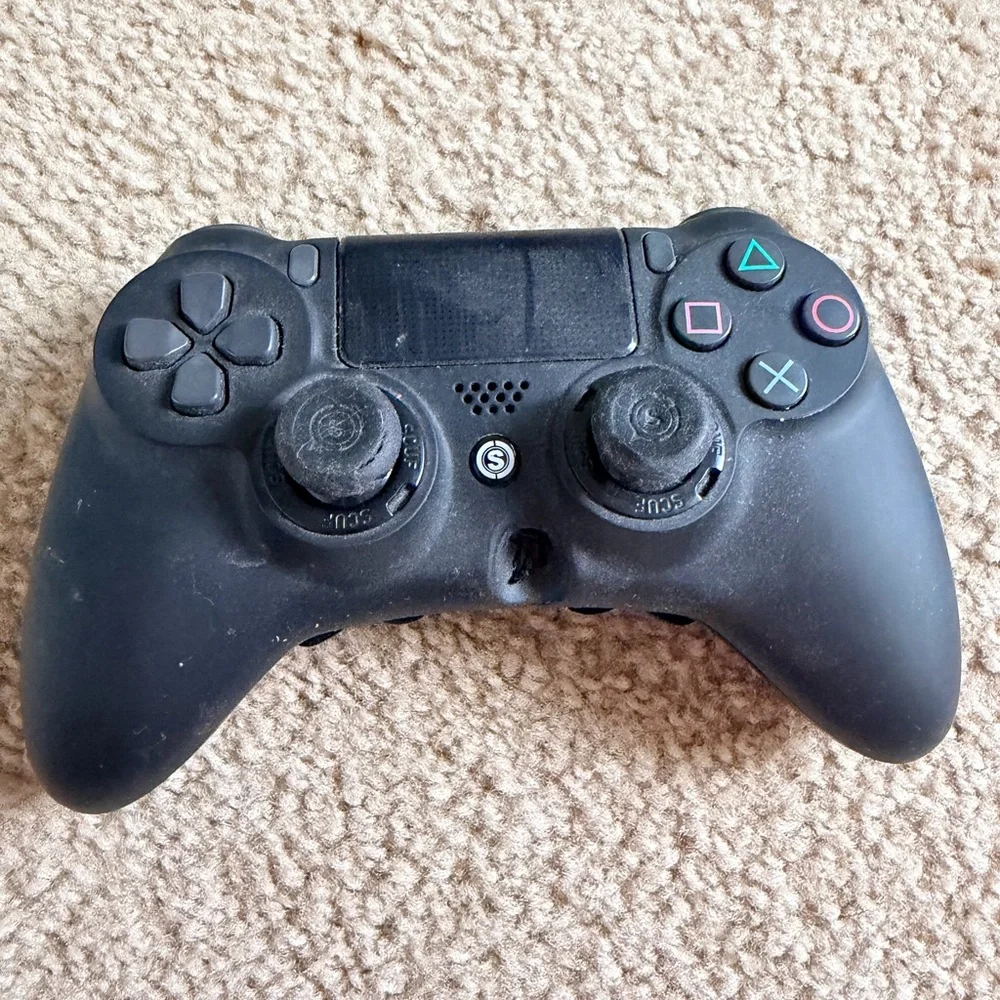 Black Gaming Controller